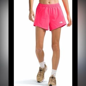 North Face Wanderer Shorts Medium Neon Pink